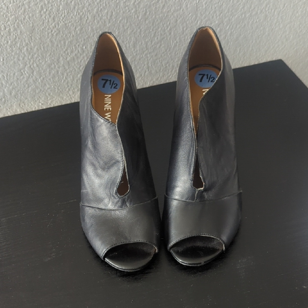 Nine West Black Peep Toe Heels